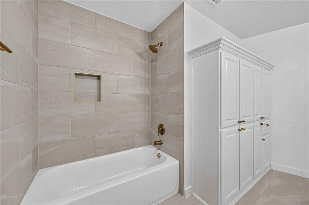113 Bow Creek Circle, Red Oak, TX 75154 113 Bow Creek Circle, Red Oak, TX 75154