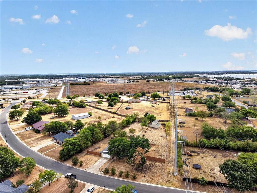 113 Bow Creek Circle, Red Oak, TX 75154 113 Bow Creek Circle, Red Oak, TX 75154