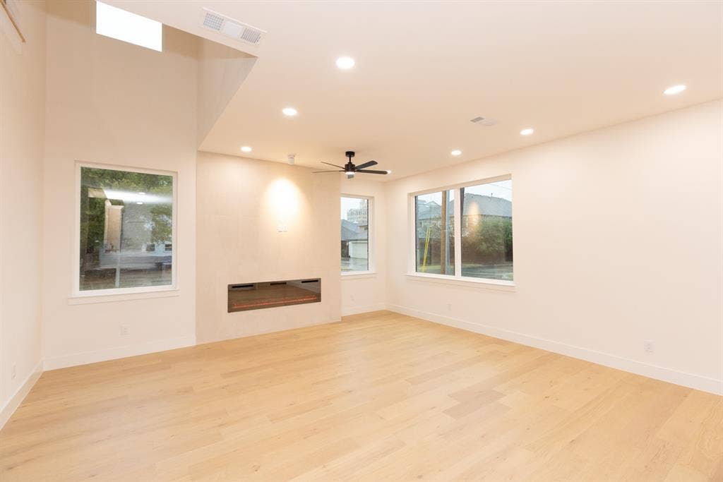 4235 Sylvester Street, Dallas, TX 75219