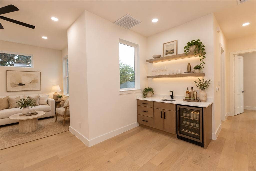 4235 Sylvester Street, Dallas, TX 75219