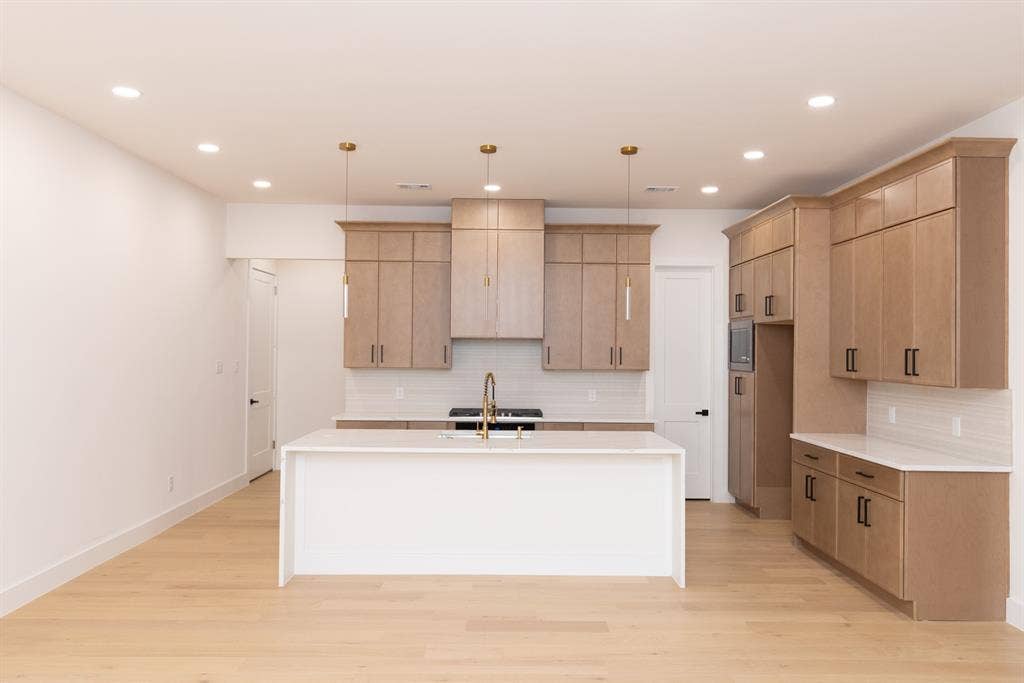 4235 Sylvester Street, Dallas, TX 75219