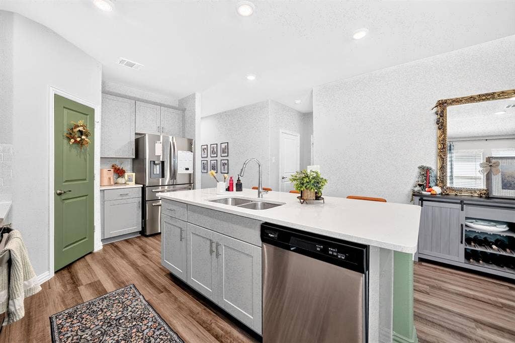 3258 Deckard Drive, Royse City, TX 75189 3258 Deckard Drive, Royse City, TX 75189