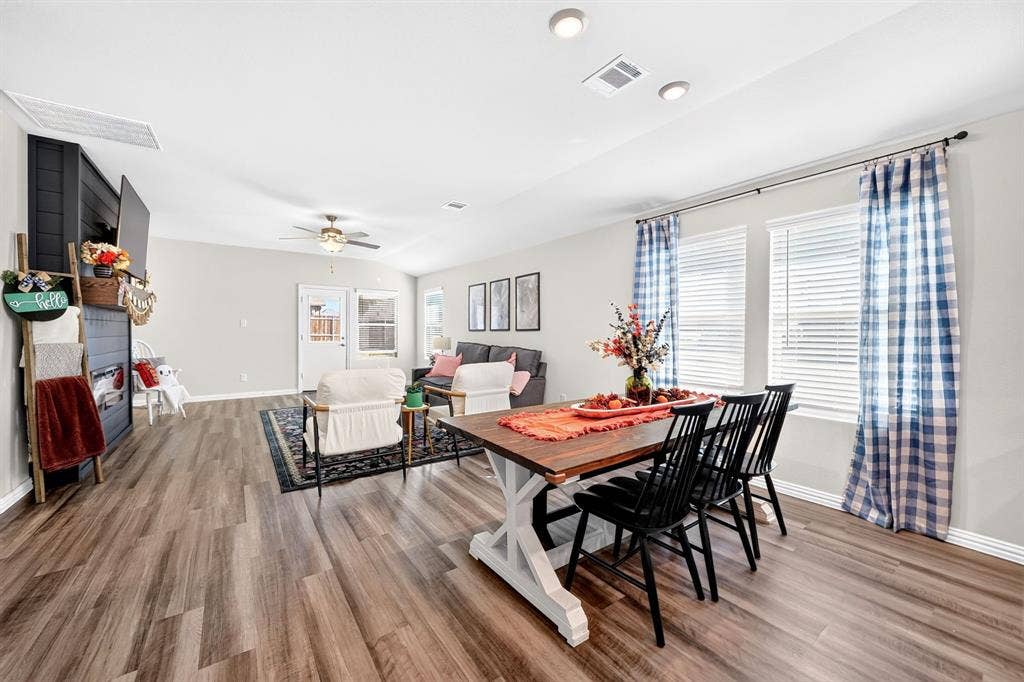 3258 Deckard Drive, Royse City, TX 75189 3258 Deckard Drive, Royse City, TX 75189