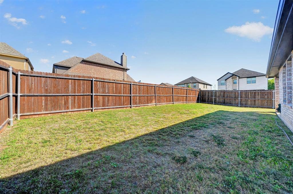 3258 Deckard Drive, Royse City, TX 75189 3258 Deckard Drive, Royse City, TX 75189
