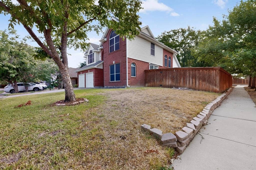 2600 Juniper Drive, Euless, TX 76039 2600 Juniper Drive, Euless, TX 76039