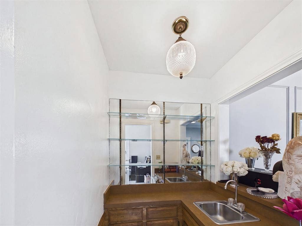 12316 Rockland Drive, Dallas, TX 75243 12316 Rockland Drive, Dallas, TX 75243
