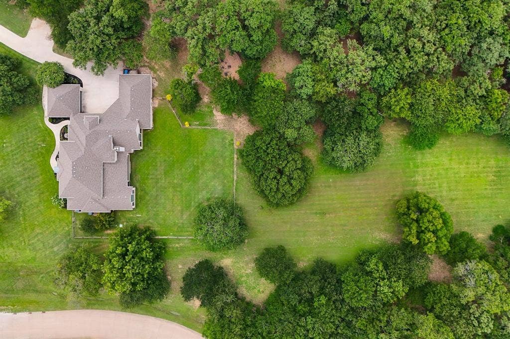 233 Hickory Ridge Court, Argyle, TX 76226