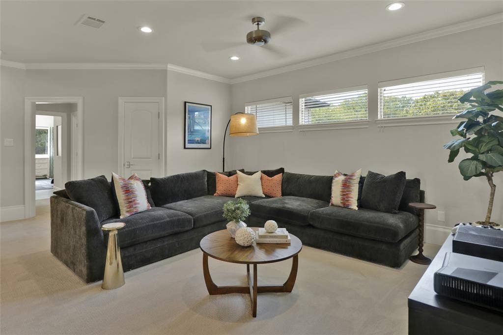 233 Hickory Ridge Court, Argyle, TX 76226
