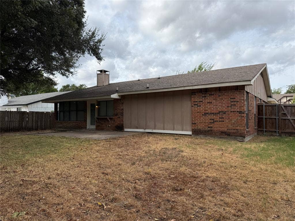 1464 Larchmont Drive, Plano, TX 75074 1464 Larchmont Drive, Plano, TX 75074