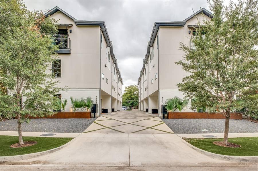 Property photo for 4222 Hawthorne Avenue, #102, Dallas, TX