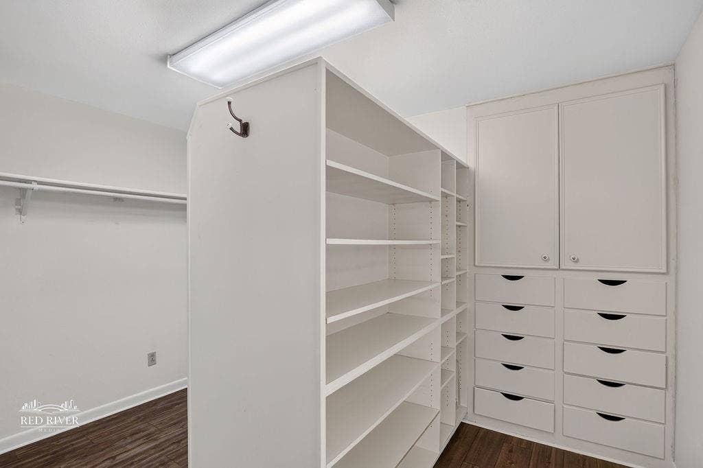 Extra large primary closet
