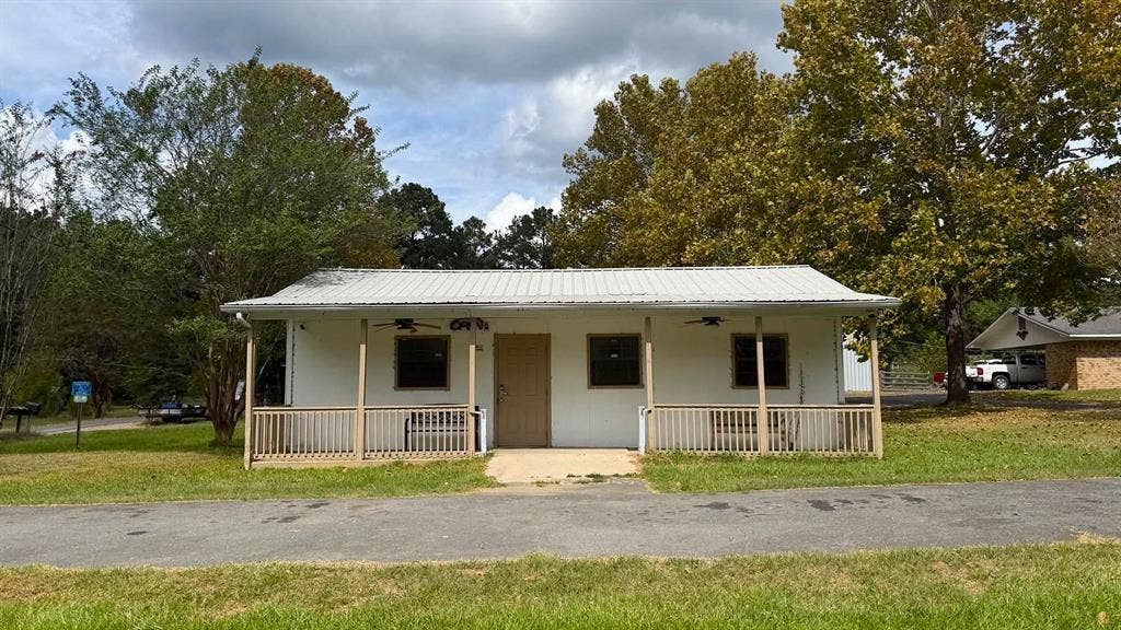 8783 Highway 4, Castor, LA 71016 8783 Highway 4, Castor, LA 71016