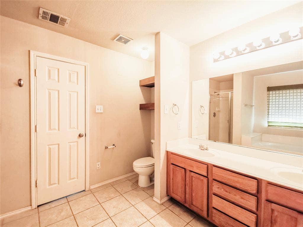 9131 Gaspard Court, Frisco, TX 75033 9131 Gaspard Court, Frisco, TX 75033