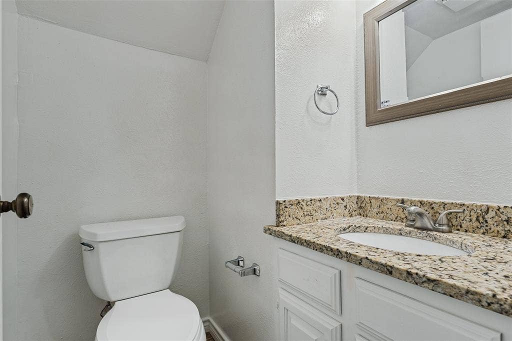 2820 Southern Cross Drive, Garland, TX 75044