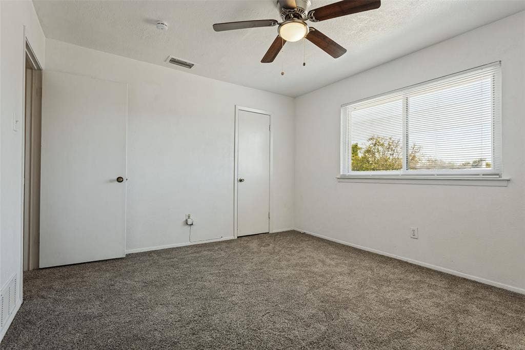 2820 Southern Cross Drive, Garland, TX 75044