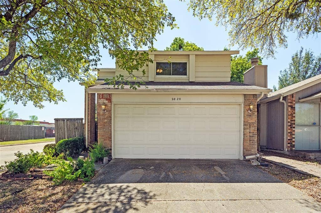 2820 Southern Cross Drive, Garland, TX 75044