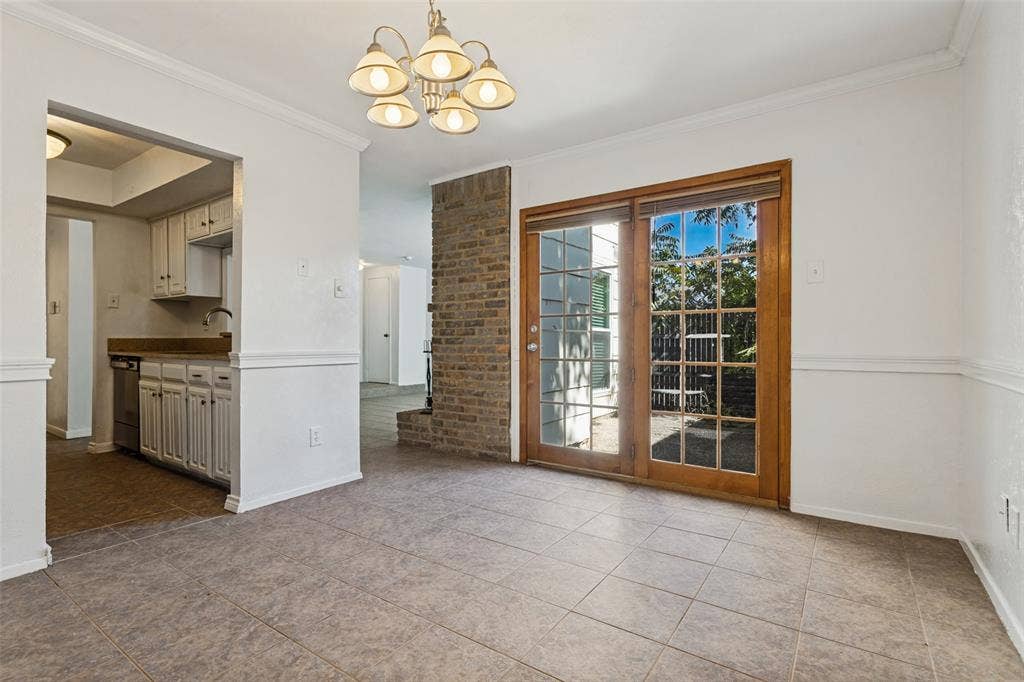 2820 Southern Cross Drive, Garland, TX 75044