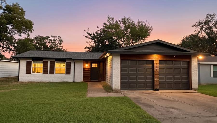 Property photo for 441 Melrose Drive, Richardson, TX