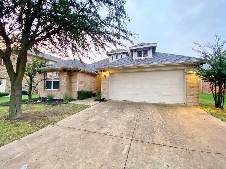 Property photo for 2400 Miranda Place, Denton, TX