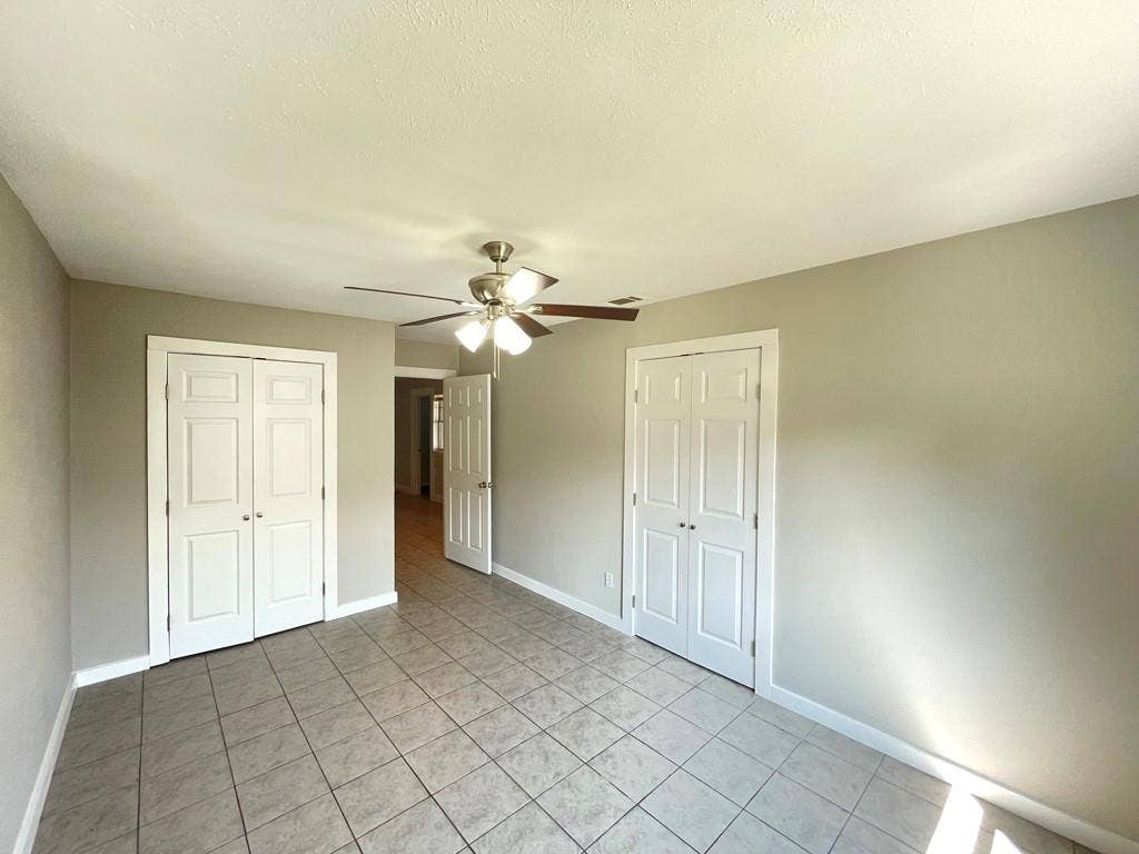 615 Cherokee Trace, Athens, TX 75751