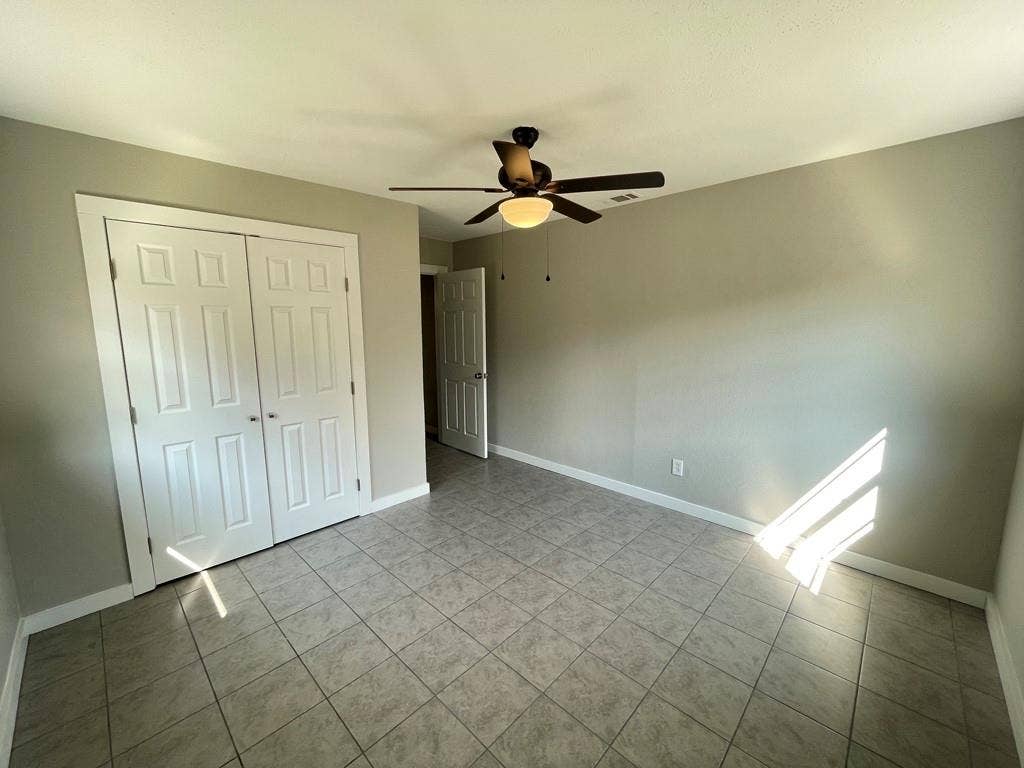 615 Cherokee Trace, Athens, TX 75751