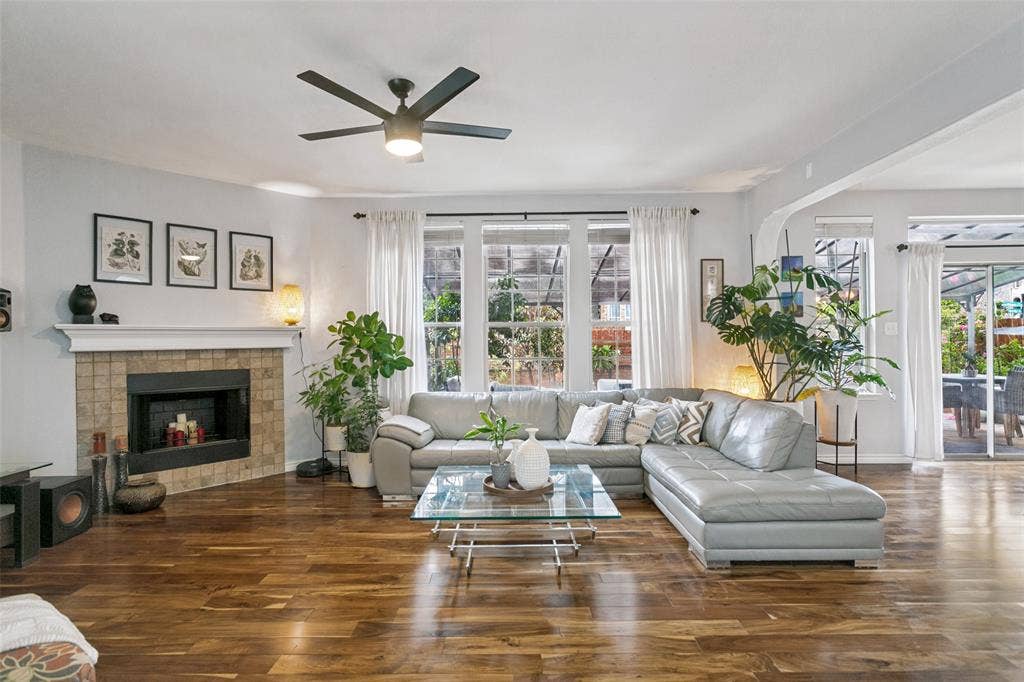 6501 Texana Way, Plano, TX 75074 6501 Texana Way, Plano, TX 75074