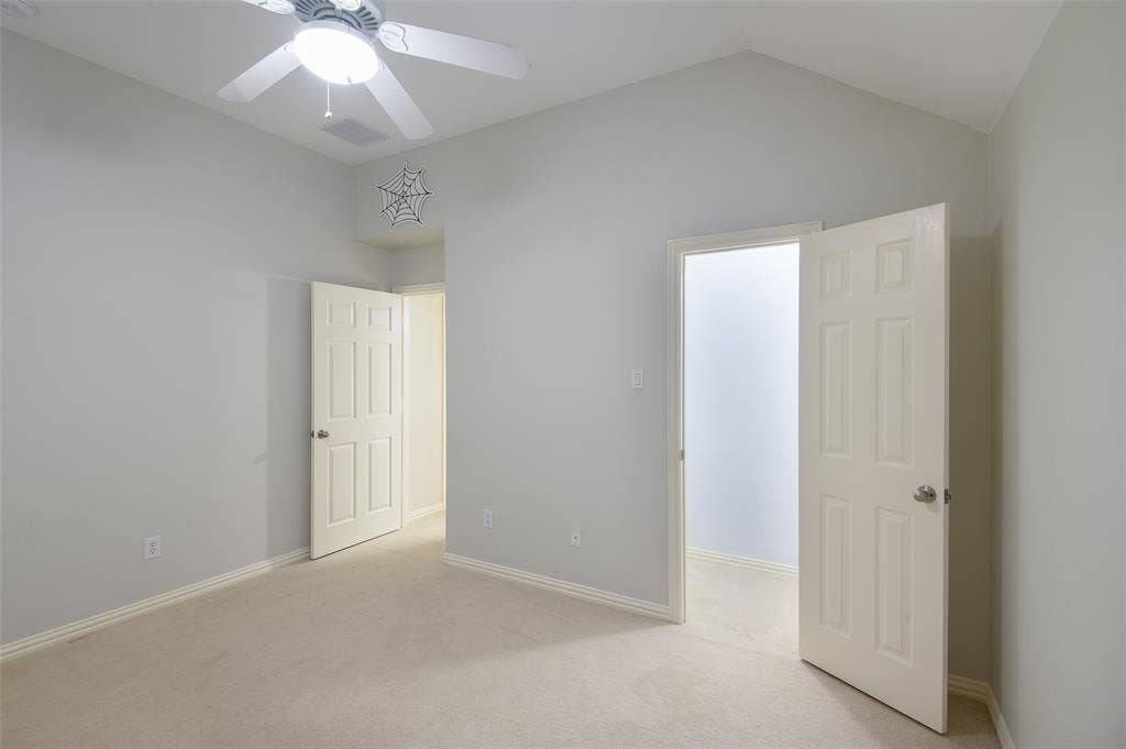 926 Sloan Drive, Allen, TX 75013 926 Sloan Drive, Allen, TX 75013
