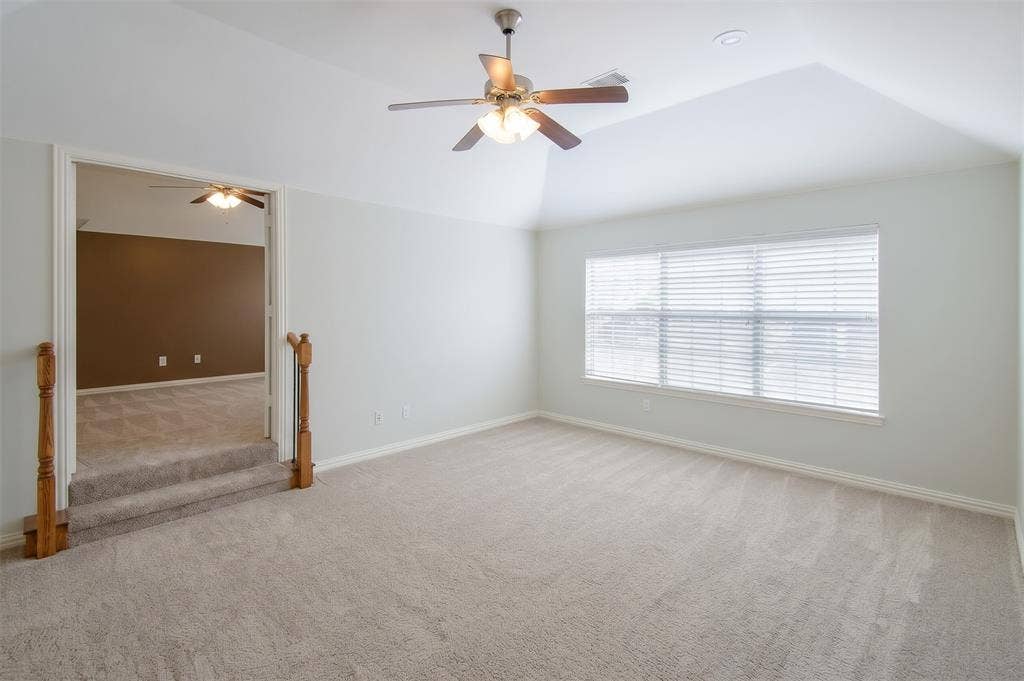 926 Sloan Drive, Allen, TX 75013 926 Sloan Drive, Allen, TX 75013