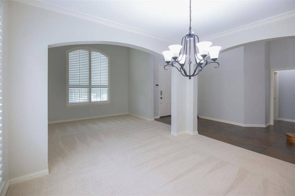 926 Sloan Drive, Allen, TX 75013 926 Sloan Drive, Allen, TX 75013