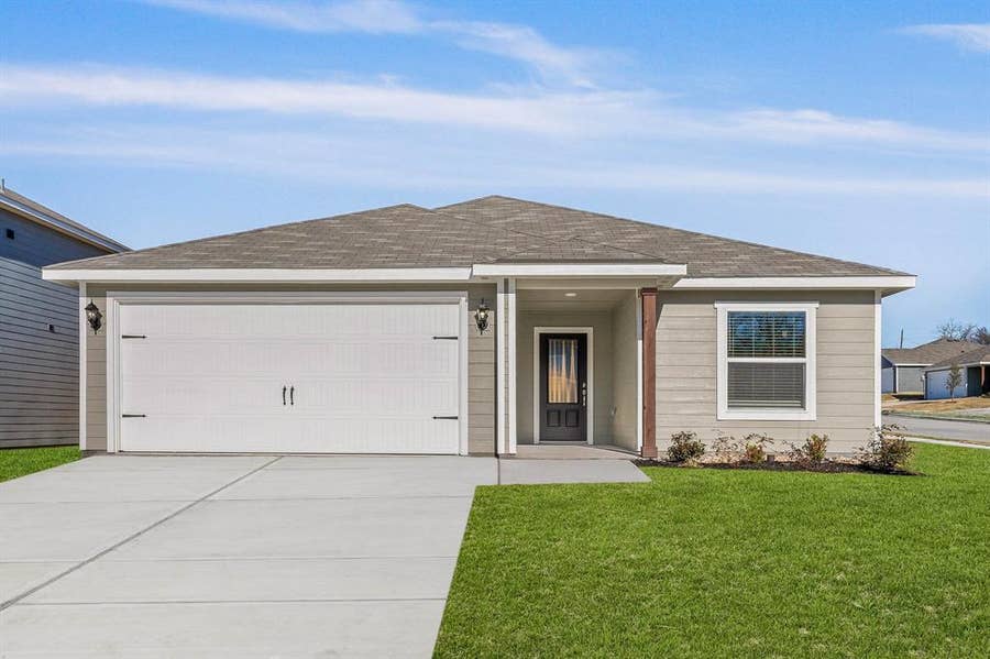 Property photo for 6326 Hyena Hollow Drive, Dallas, TX