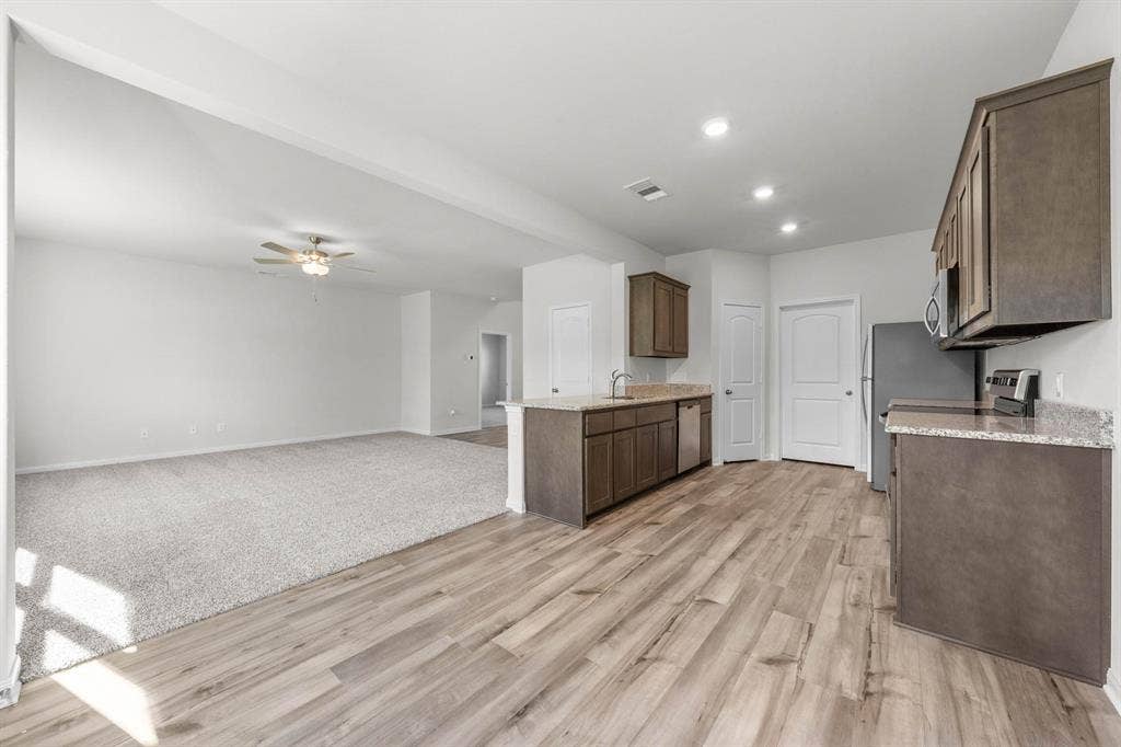 6302 Hyena Hollow Drive, Dallas, TX 75241 6302 Hyena Hollow Drive, Dallas, TX 75241