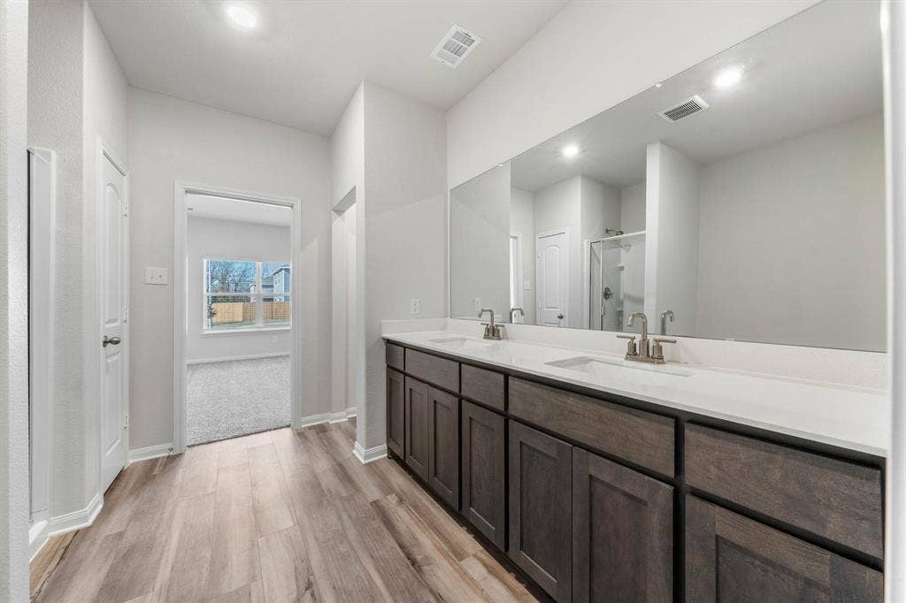 6302 Hyena Hollow Drive, Dallas, TX 75241 6302 Hyena Hollow Drive, Dallas, TX 75241