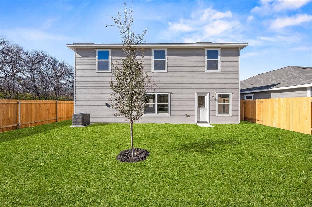 6327 Hyena Hollow Drive, Dallas, TX 75241 6327 Hyena Hollow Drive, Dallas, TX 75241