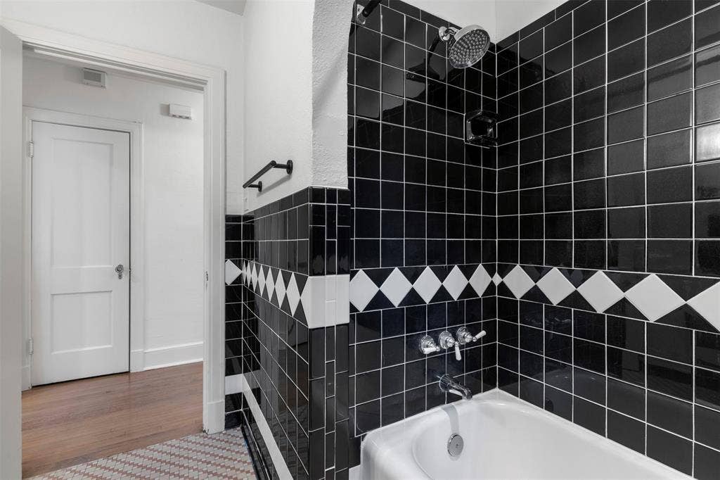2803 Cain Boulevard, Dallas, TX 75211