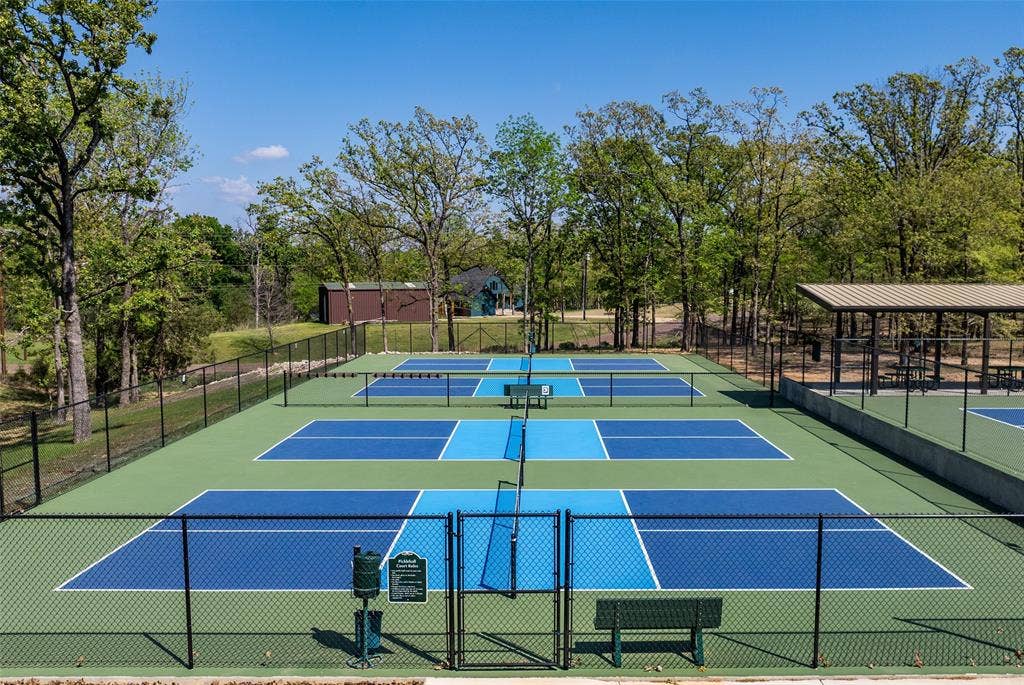 129 Pinnacle Club Drive, Mabank, TX 75156 Eight Pickleball Courts, tennis court and basketball court