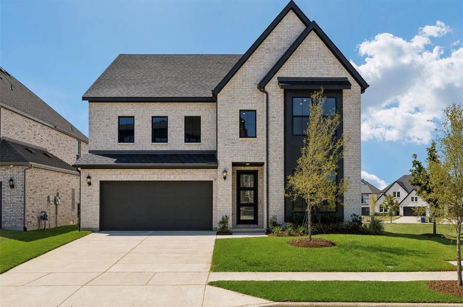 Property photo for 6933 Chief Spotted Tail Drive, McKinney, TX