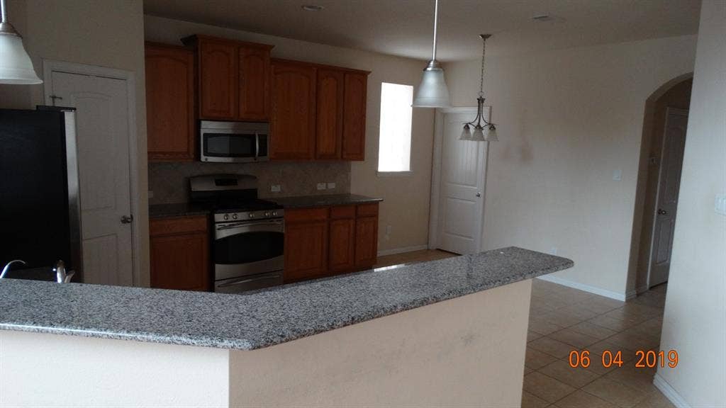 3412 PORTER CREEK, Plano, TX 75025 3412 PORTER CREEK, Plano, TX 75025