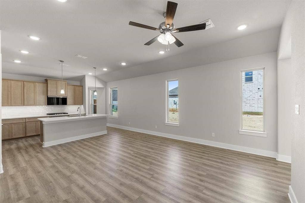1429 Tipperary Drive, Celina, TX 75009 1429 Tipperary Drive, Celina, TX 75009