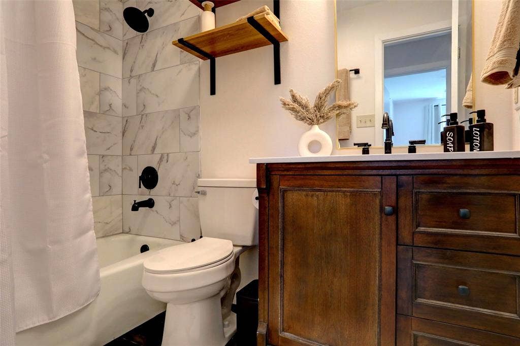 612 Royal Crest Drive, Richardson, TX 75081 Side 614