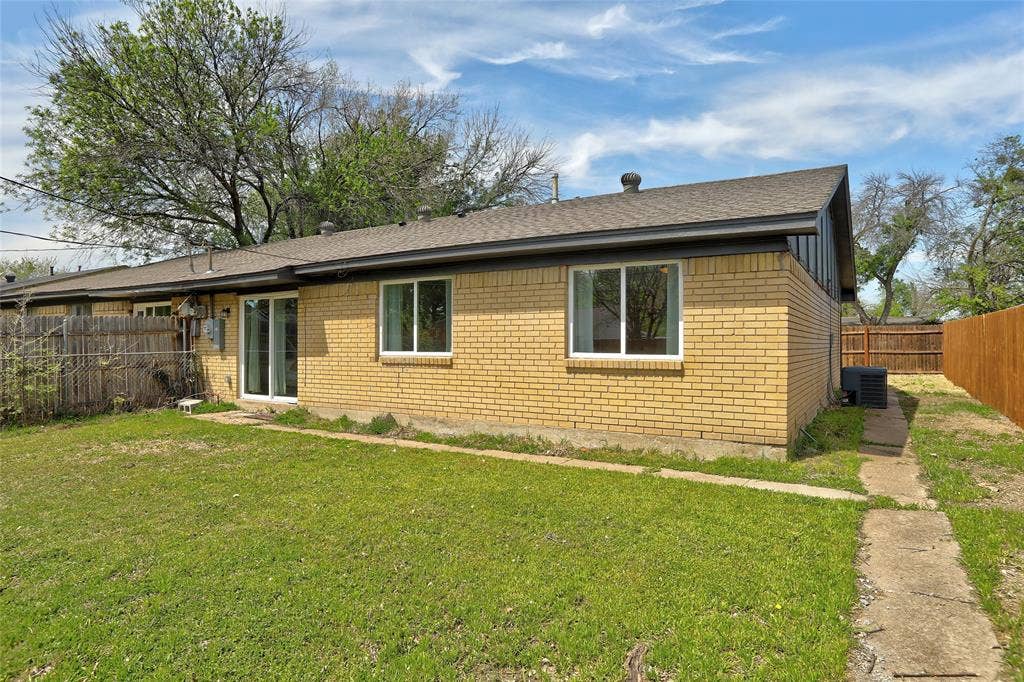 612 Royal Crest Drive, Richardson, TX 75081 Side 614