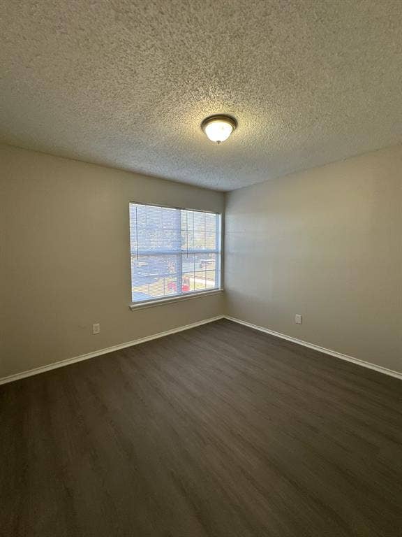 1221 Newsom Road, Mesquite, TX 75149
