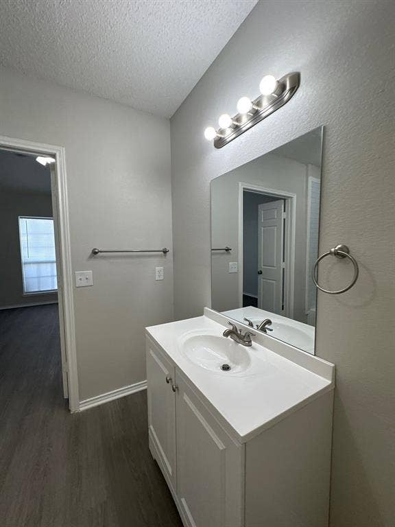 1221 Newsom Road, Mesquite, TX 75149