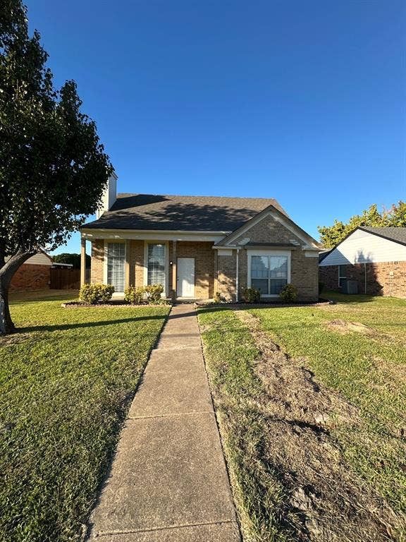 Property photo for 1221 Newsom Road, Mesquite, TX