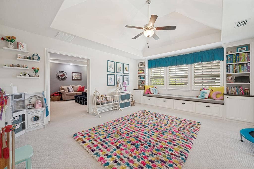 2144 Nassau Drive, McKinney, TX 75071 2144 Nassau Drive, McKinney, TX 75071