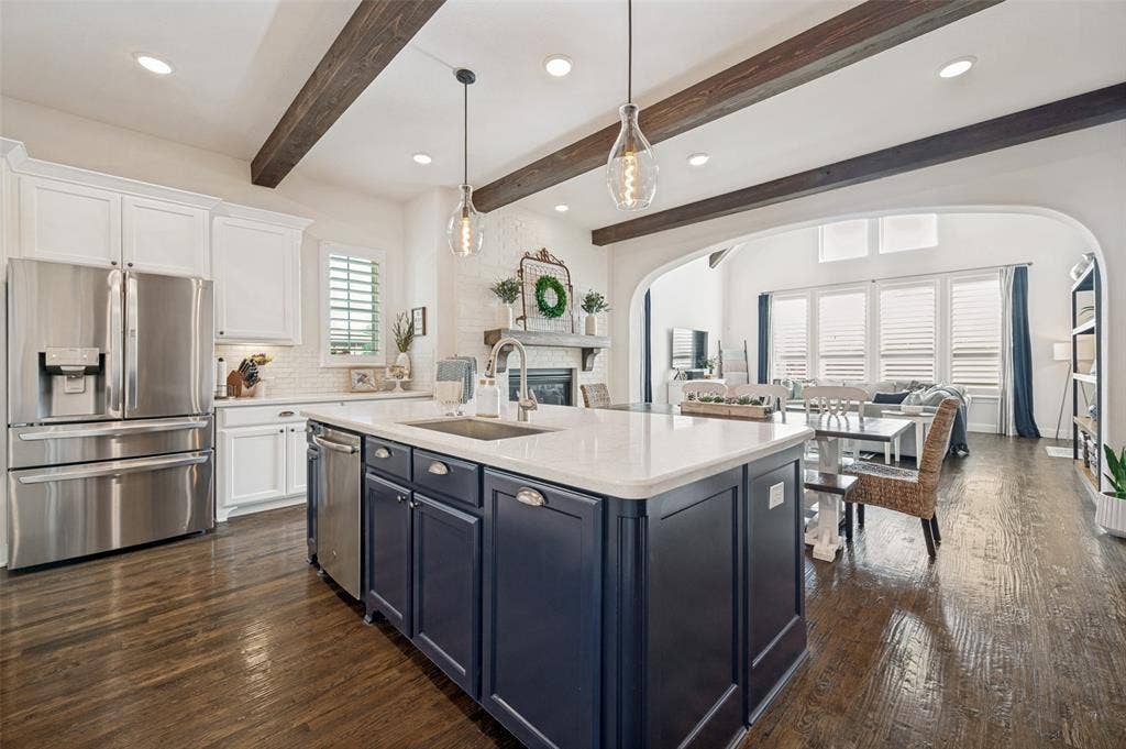 2144 Nassau Drive, McKinney, TX 75071 2144 Nassau Drive, McKinney, TX 75071