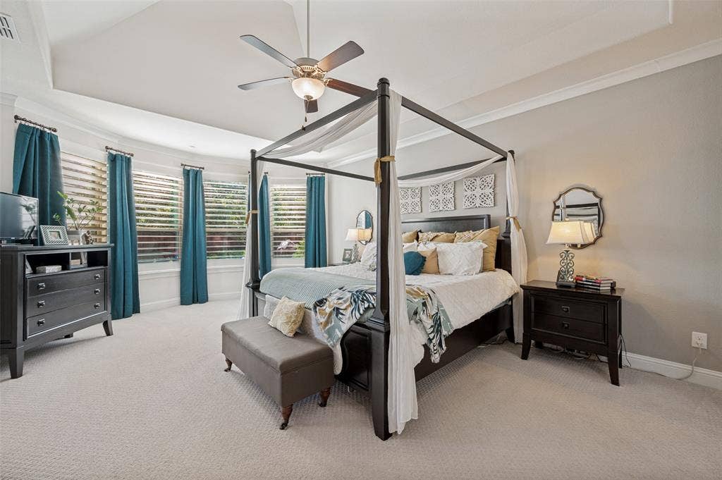 2144 Nassau Drive, McKinney, TX 75071 2144 Nassau Drive, McKinney, TX 75071