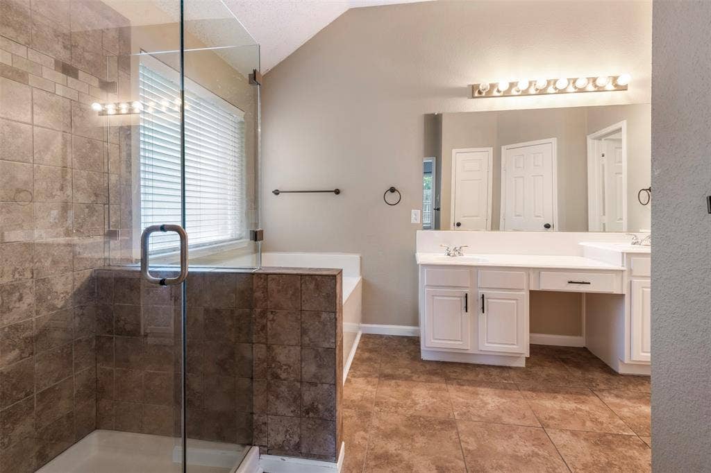 2309 Tahoe Lane, Denton, TX 76210 2309 Tahoe Lane, Denton, TX 76210