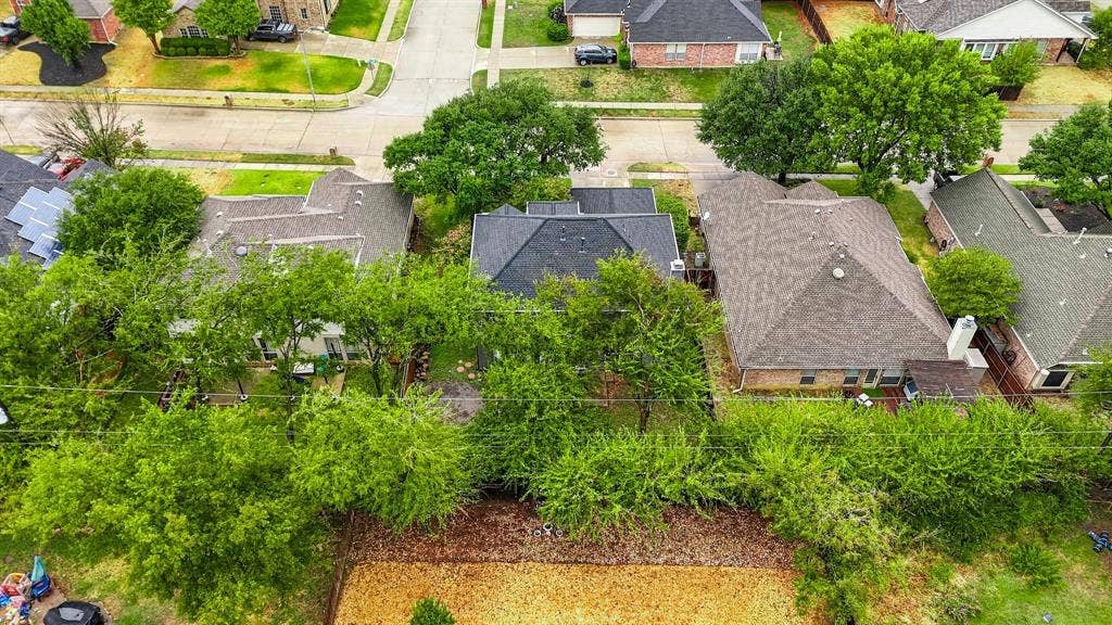 518 Briaroaks Drive, Lake Dallas, TX 75065 518 Briaroaks Drive, Lake Dallas, TX 75065