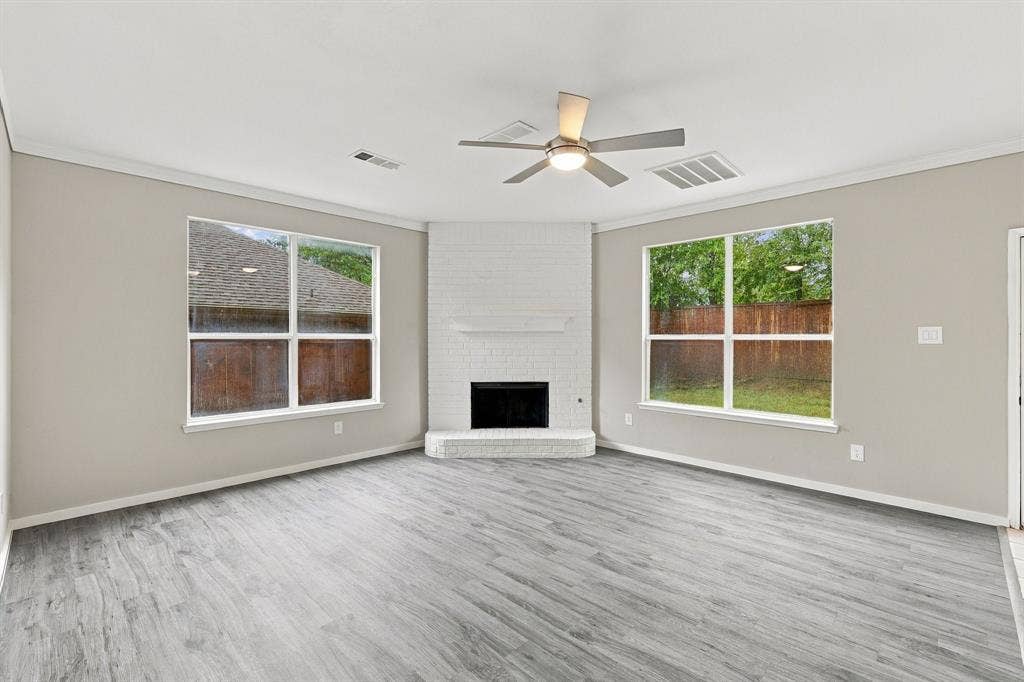 518 Briaroaks Drive, Lake Dallas, TX 75065 518 Briaroaks Drive, Lake Dallas, TX 75065