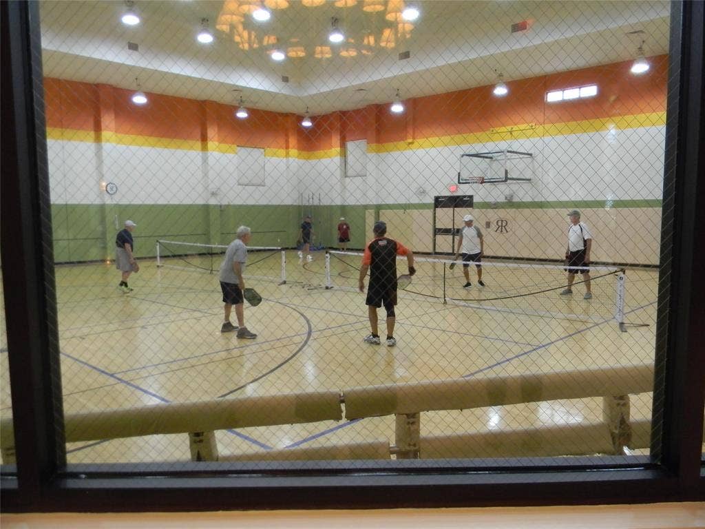 9705 Teakwood Avenue, Denton, TX 76207 GYM